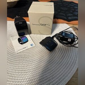 Samsung Smartwatch with Black and Silver Design